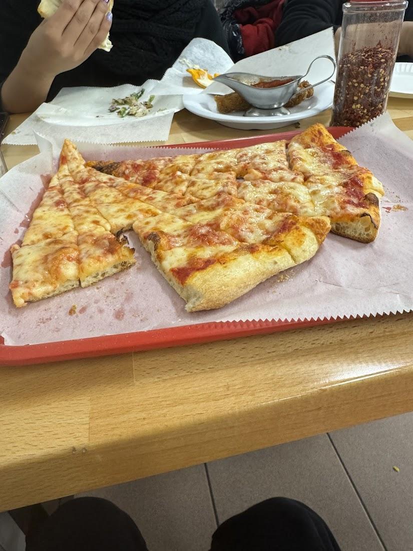 Carlo's Pizza